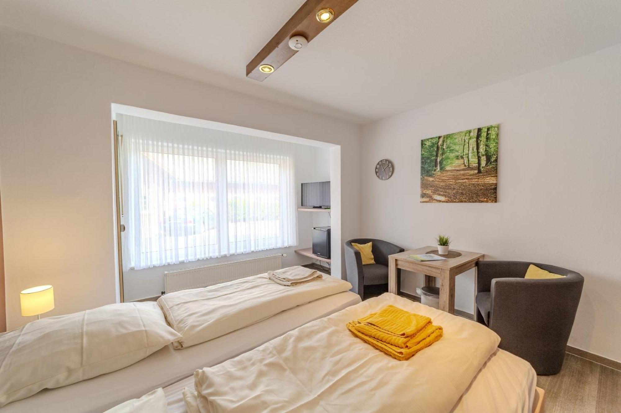Familienhof Bruening - Doppelzimmer Waldesruh II Меппен Экстерьер фото